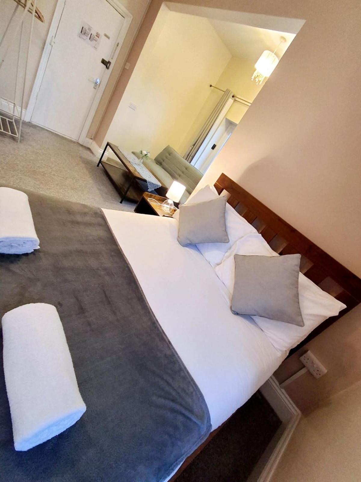 Inn By The Sea, Portsmouth, Parking Ev 22Kw Available Bagian luar foto