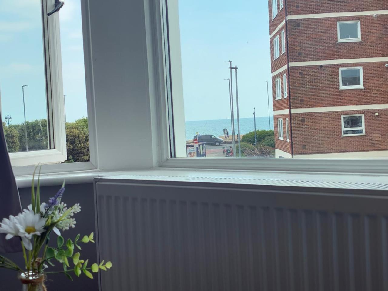 Inn By The Sea, Portsmouth, Parking Ev 22Kw Available Bagian luar foto