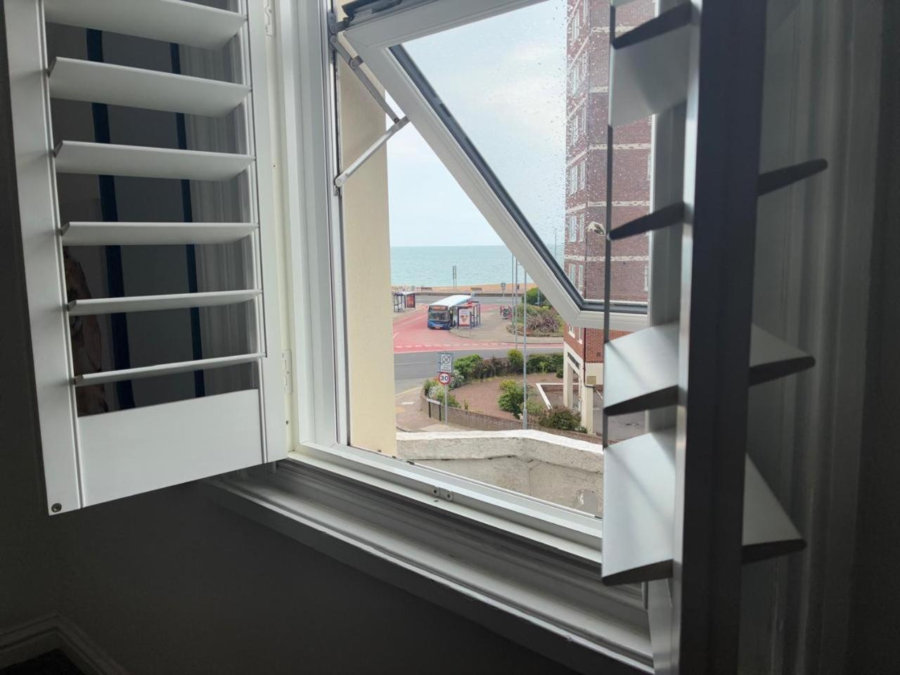 Inn By The Sea, Portsmouth, Parking Ev 22Kw Available Bagian luar foto