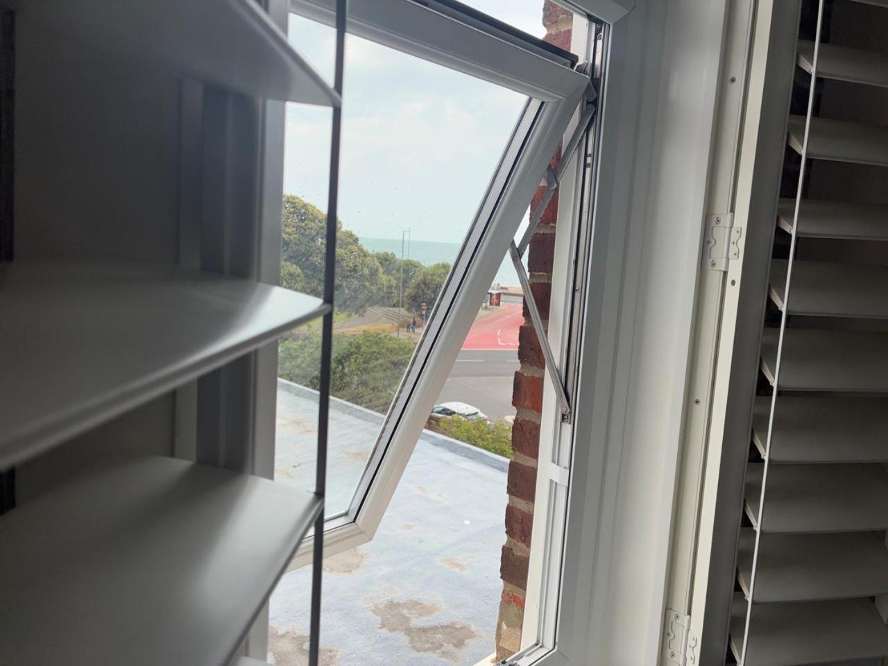 Inn By The Sea, Portsmouth, Parking Ev 22Kw Available Bagian luar foto